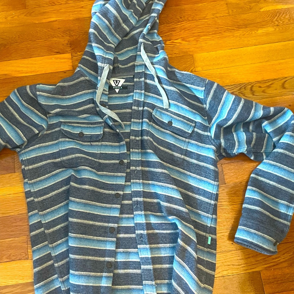 Vissla button up hoodie. Medium. Worn once.